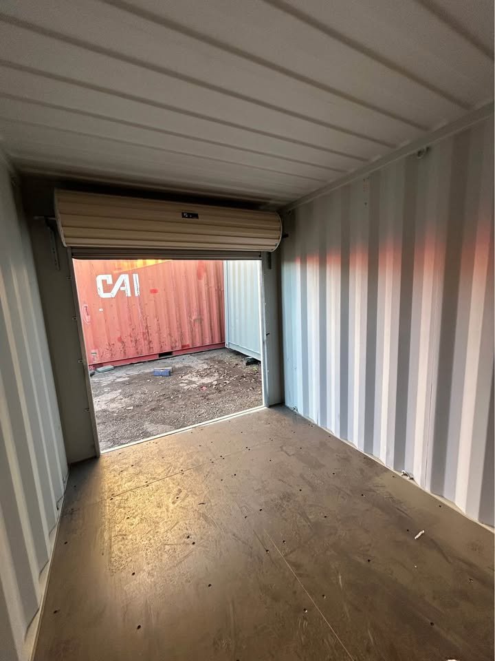 10ft Storage Container with Roller Door